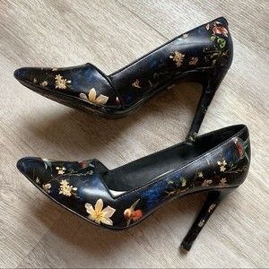 Alice + Olivia Hummingbird Floral Pumps, Size 37